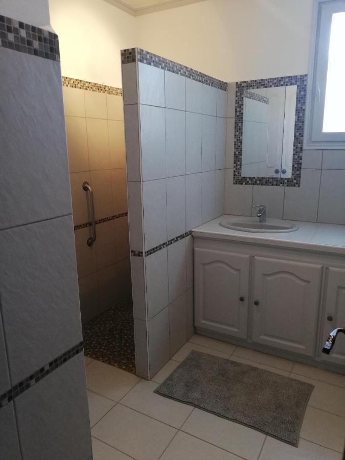 Maison Provencale Spa Sauna Piscine Molleges Luaran gambar