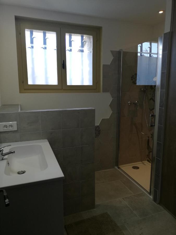 Maison Provencale Spa Sauna Piscine Molleges Luaran gambar